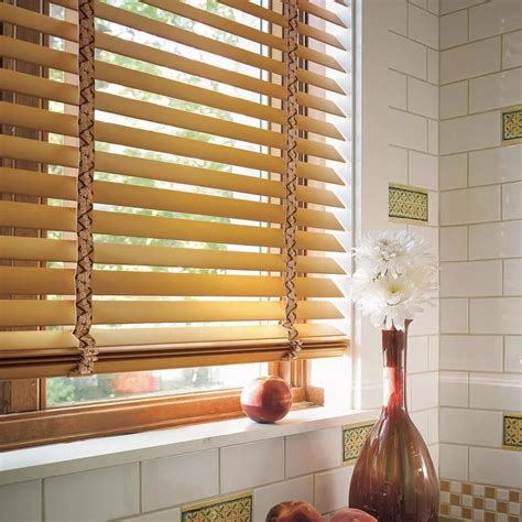 Wood Blinds .